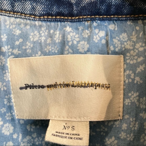 PILCRO & THE LETTERPRESS Sz  S Denim Trucker Jacket with Gingham Embroidered - Picture 3 of 10